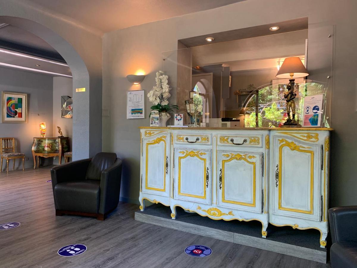 Hôtel Le Pré Catelan Juan-les-Pins Buitenkant foto