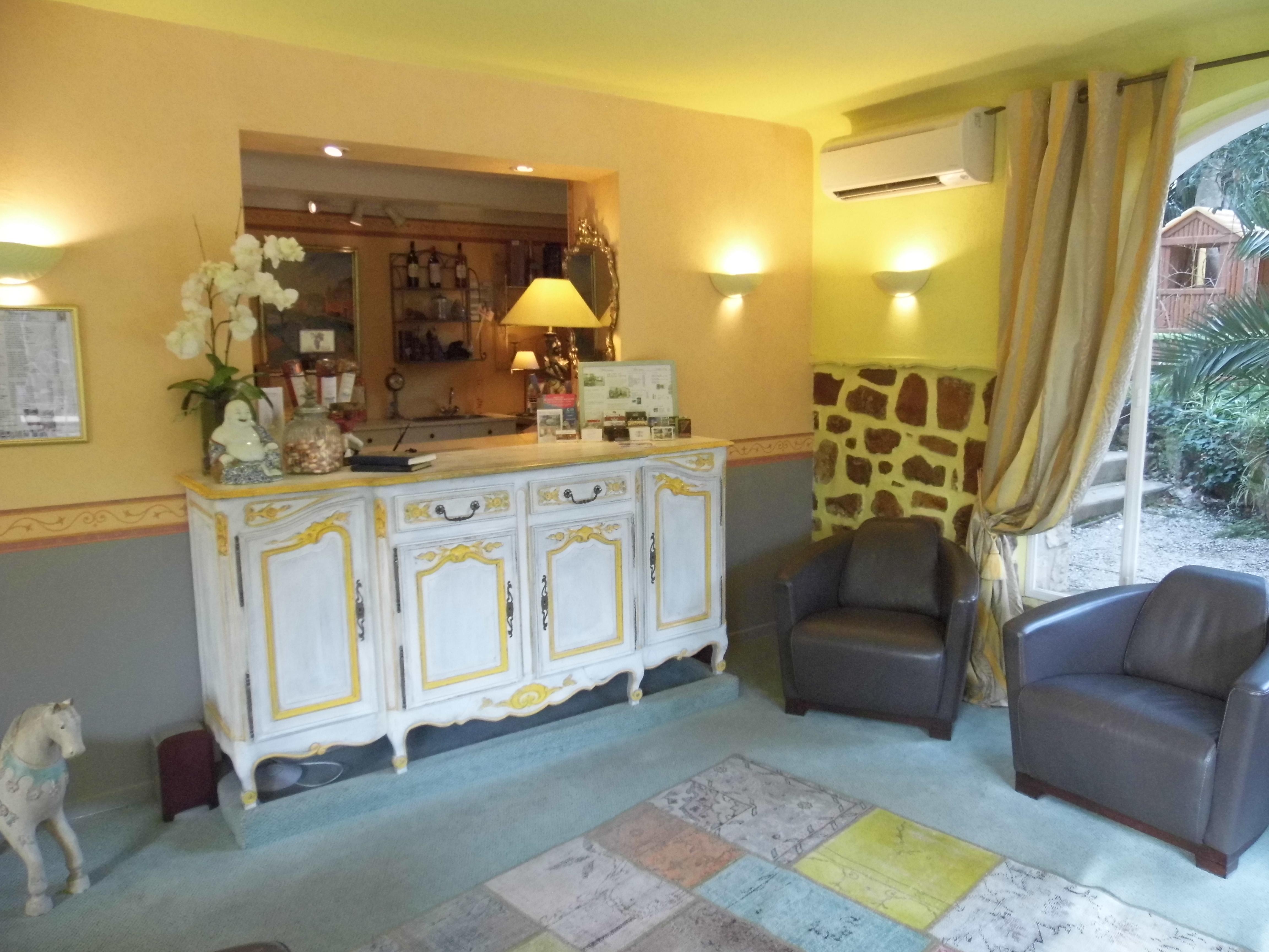 Hôtel Le Pré Catelan Juan-les-Pins Buitenkant foto