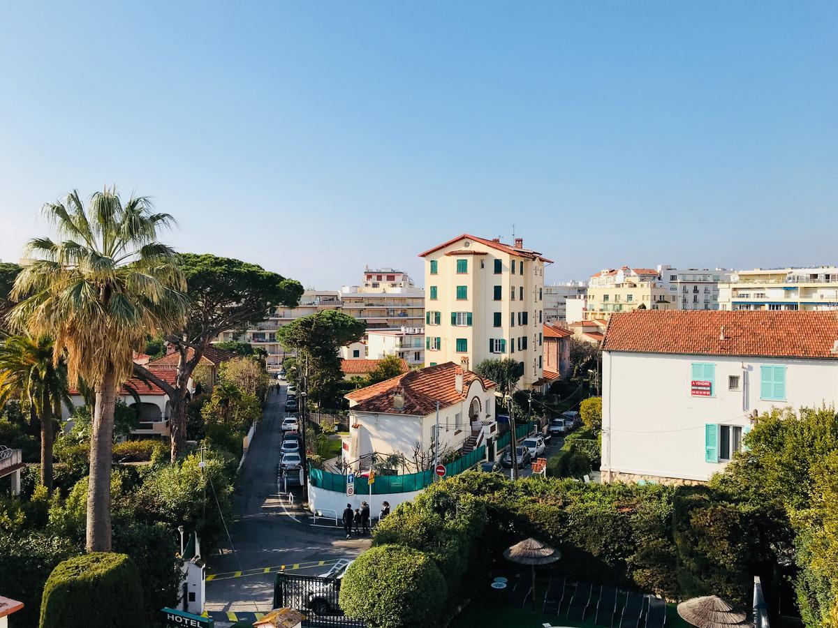 Hôtel Le Pré Catelan Juan-les-Pins Buitenkant foto